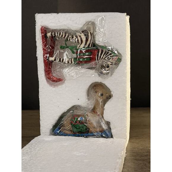NIB Pair Danbury Mint Baby Animal Ornament Collection camel and zebra - Picture 7 of 7